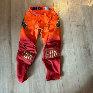 YOUTH M fox racing pants